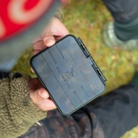 OMC Flick The Switch Tackle Accessory Box